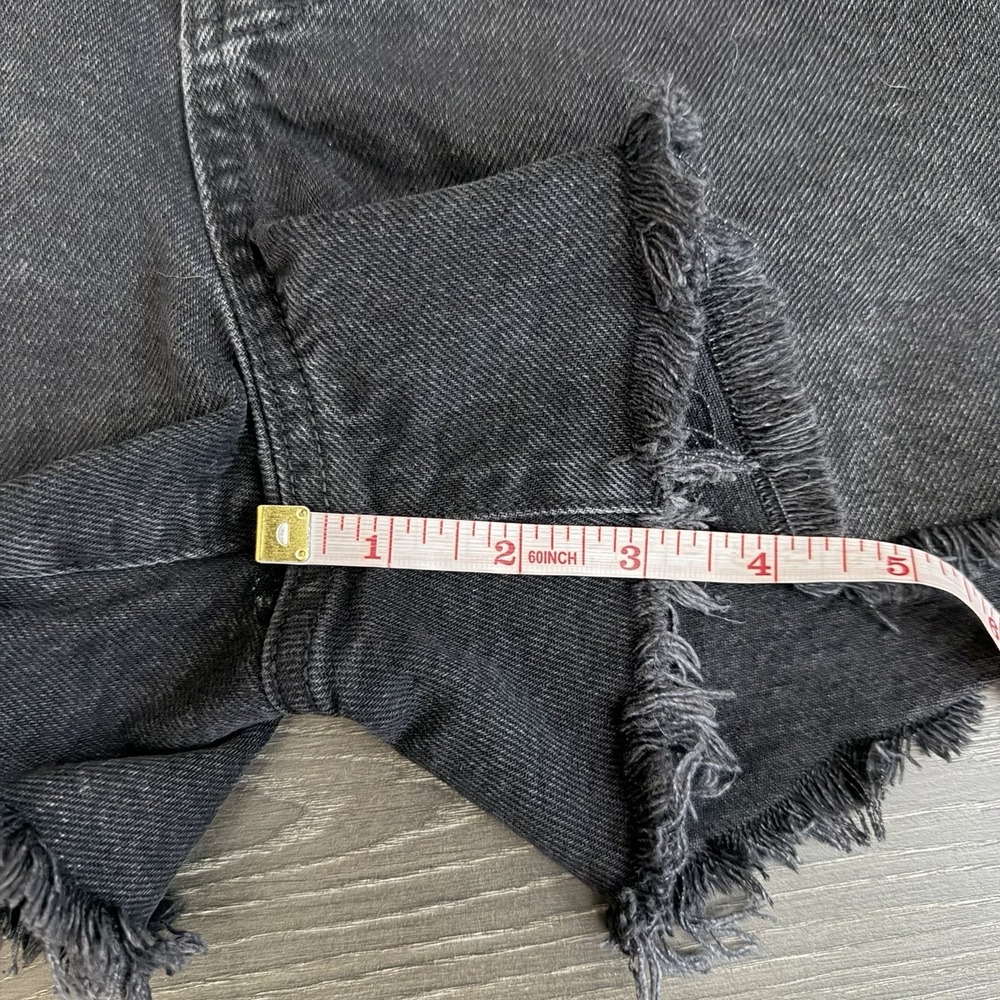 Zara Women‎ Size 4 Black High Rise Raw Hem Cut Off Denim Shorts 3" Inseam Grunge - Picture 6 of 8